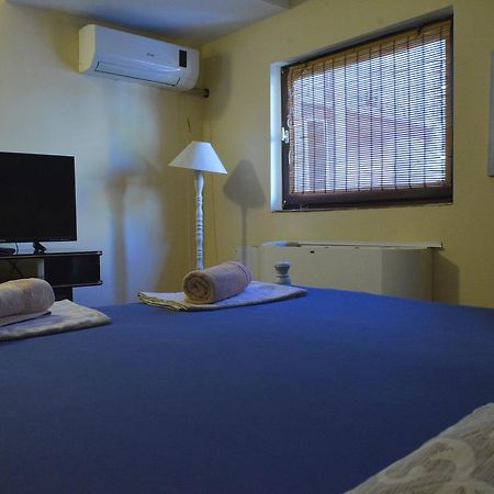 Hostel Bed N Beer Belgrado Exterior foto