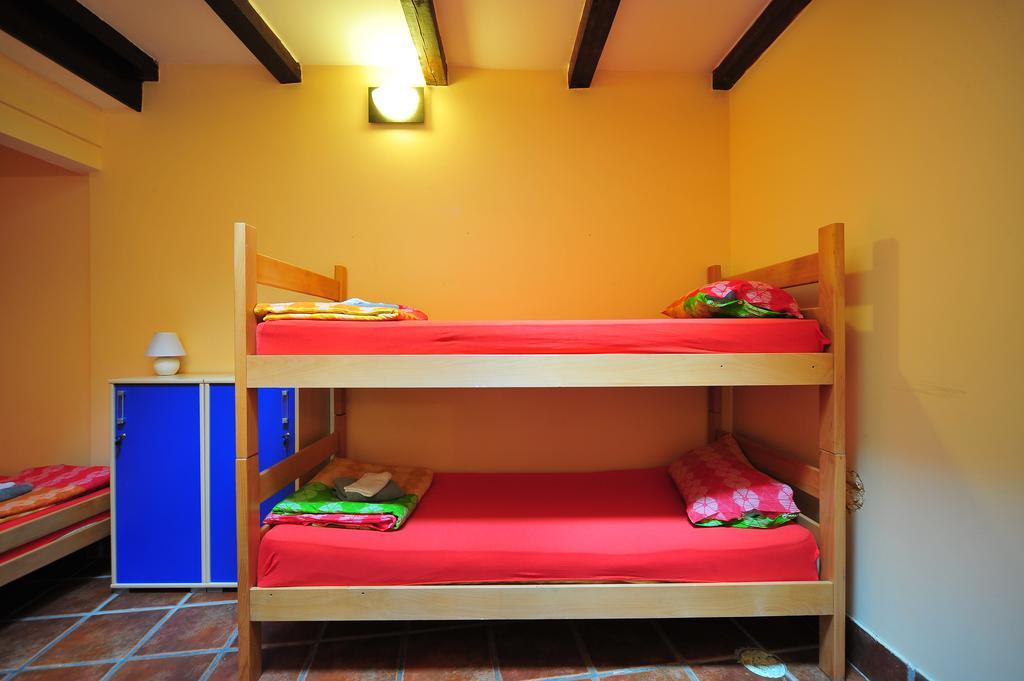 Hostel Bed N Beer Belgrado Quarto foto